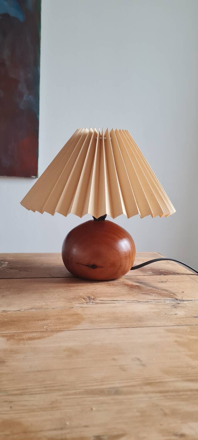 Walnut wood ball lamp