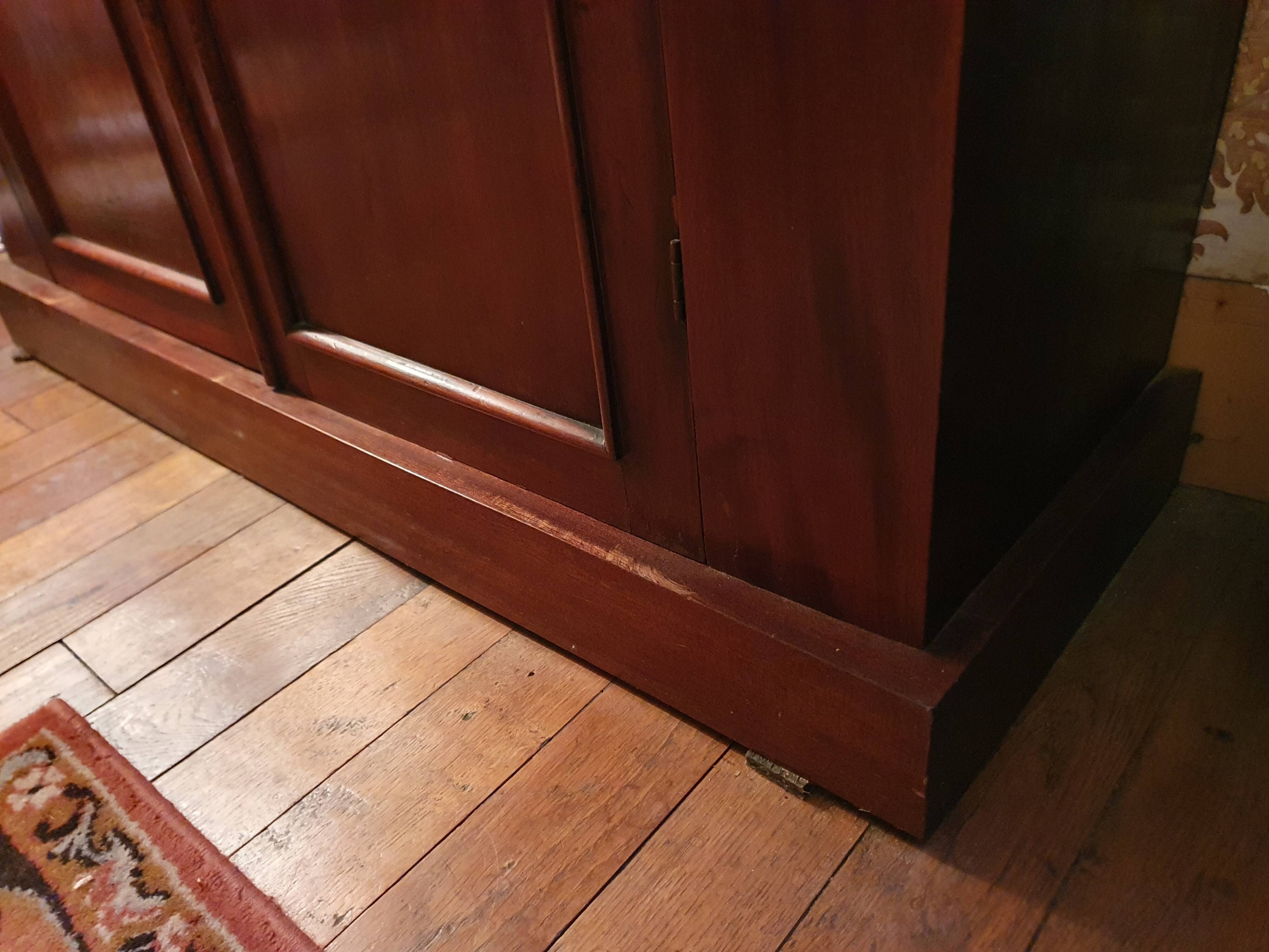 Small late 19th century English mahogany bookcase