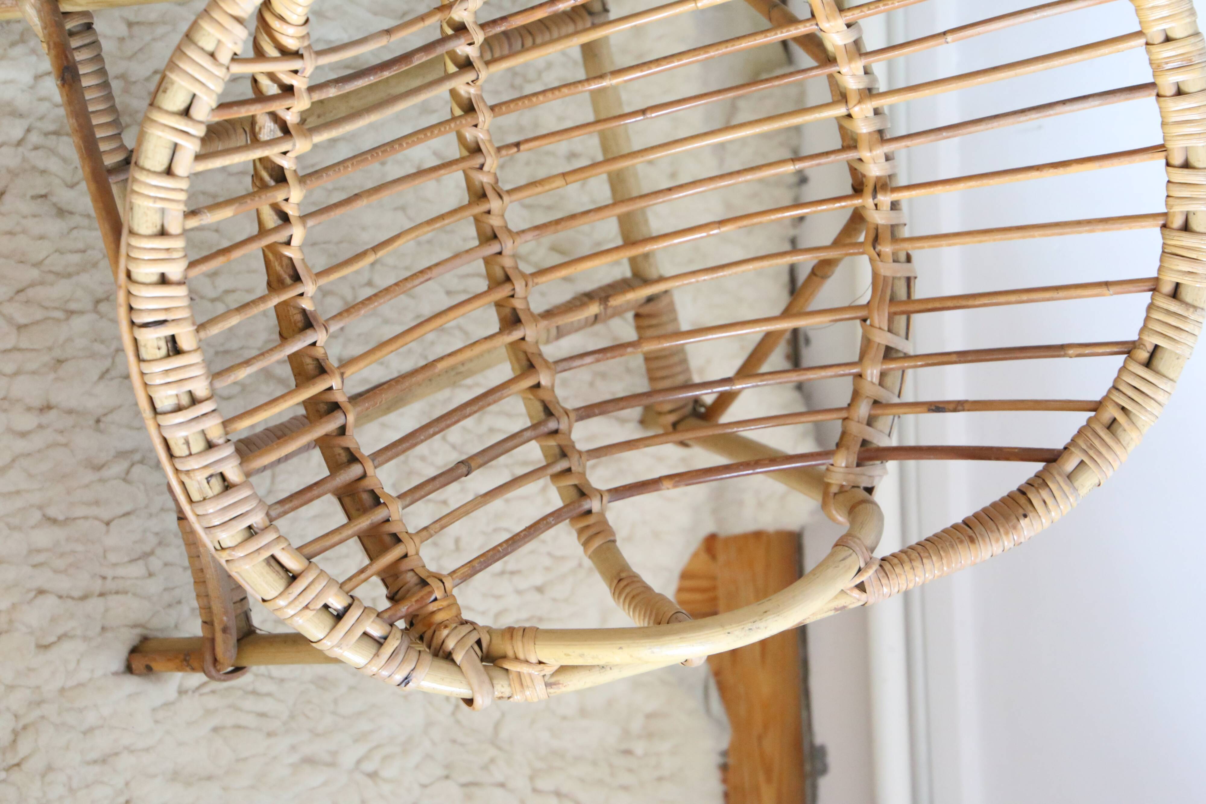 Armchair rattan basket child, vintage