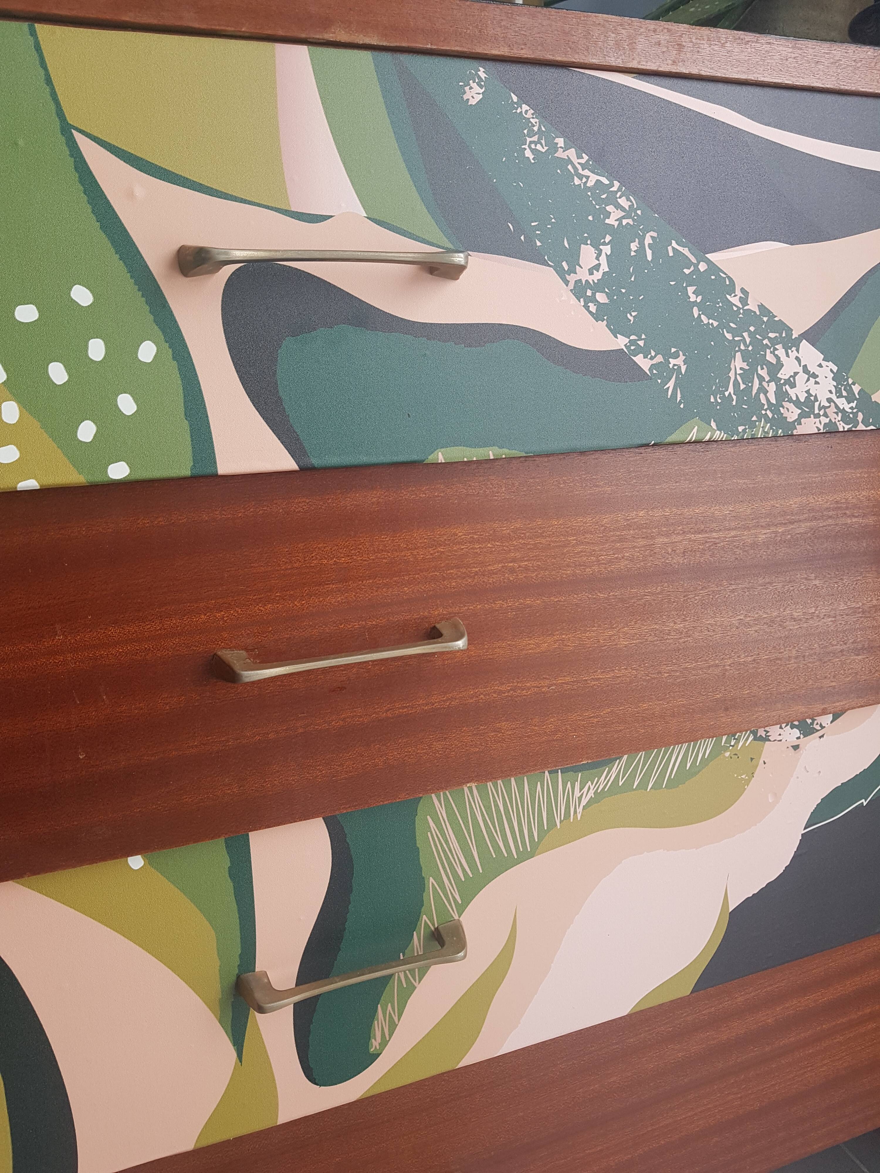 Vintage chest of drawers