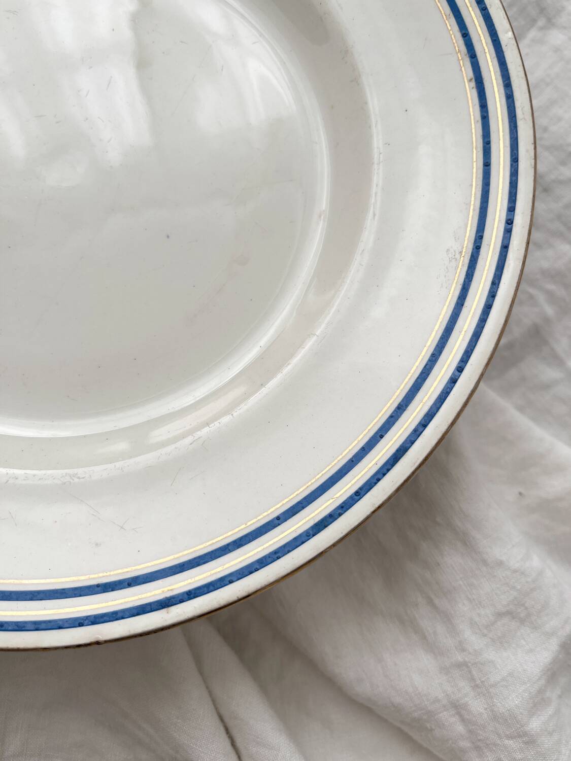 Low ironstone compote dish with blue and gold trim, Saint Amand