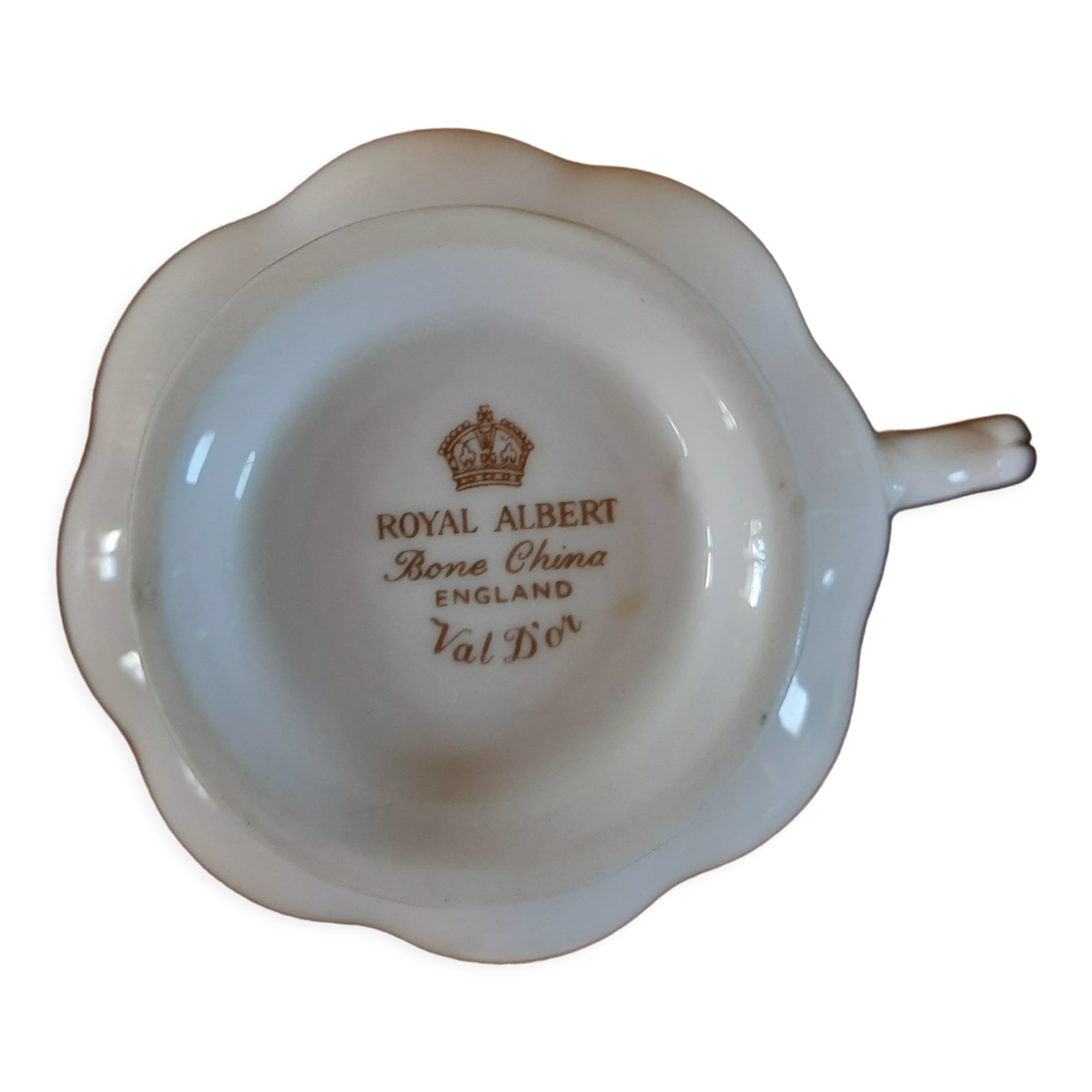 2 cups & 2 saucers Royal Albert