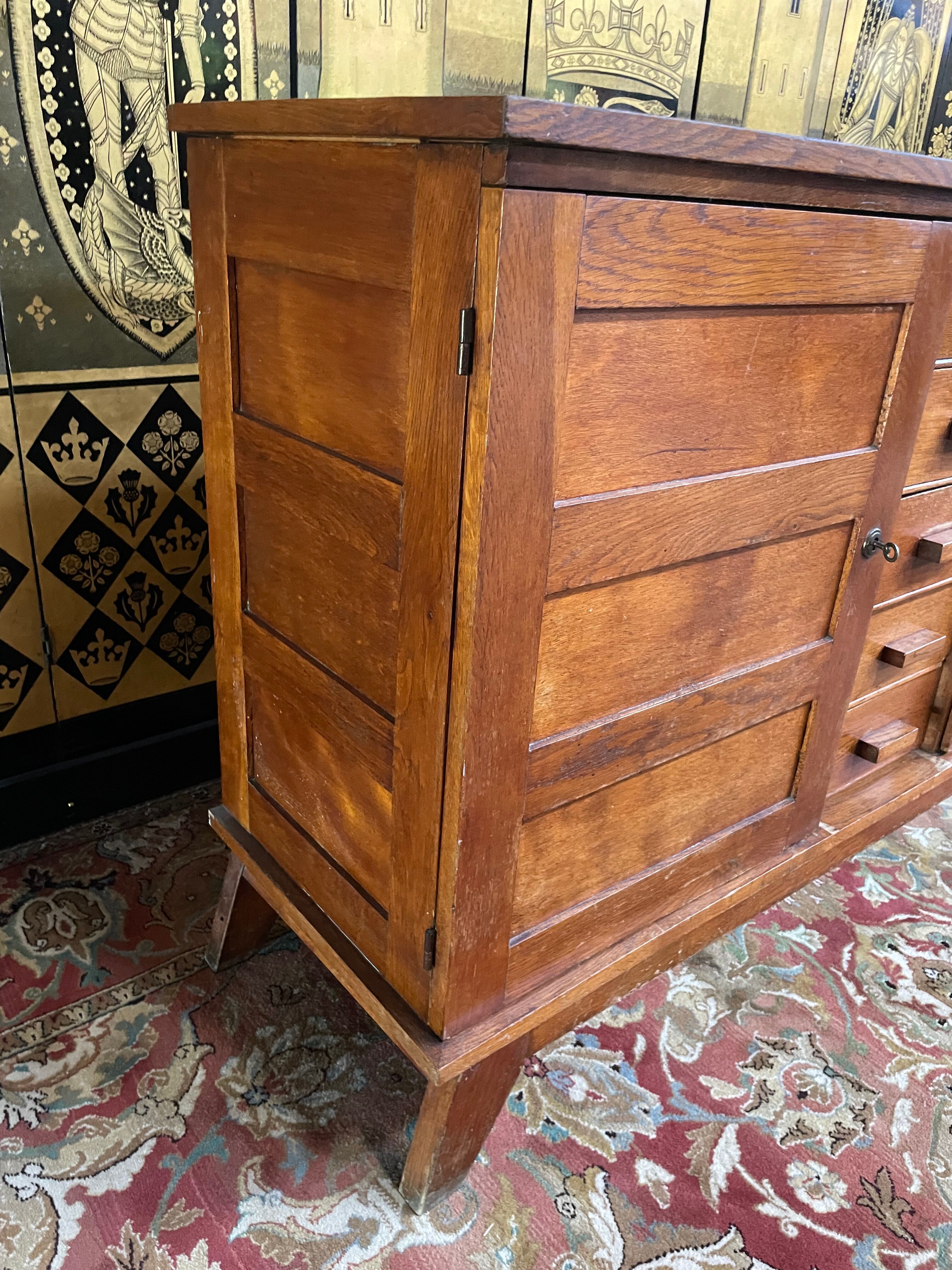 Low solid oak sideboard “René Gabriel”