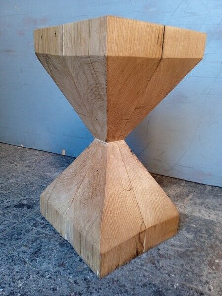 Vintage solid chene diabolo stool