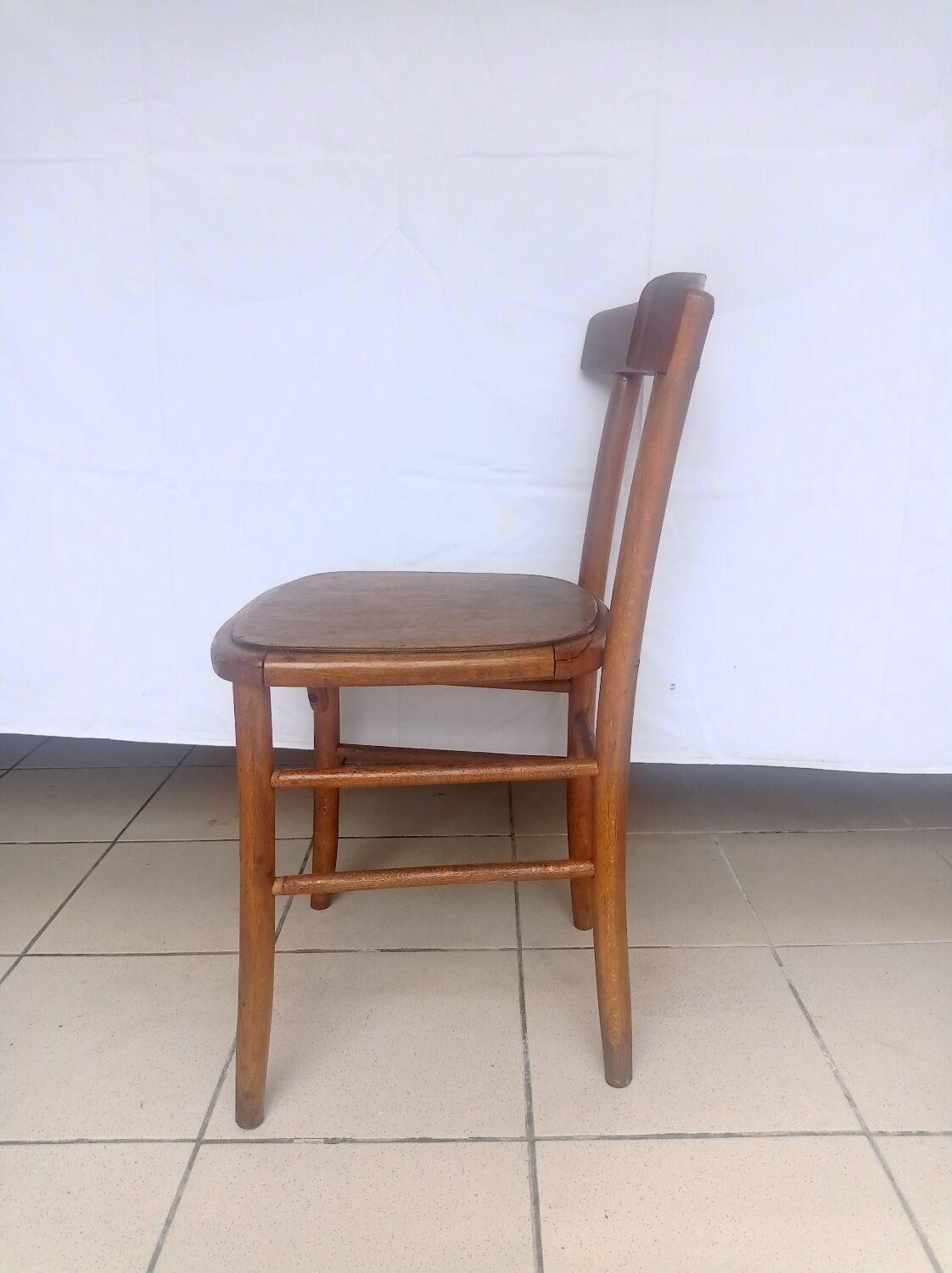 Bistro chair