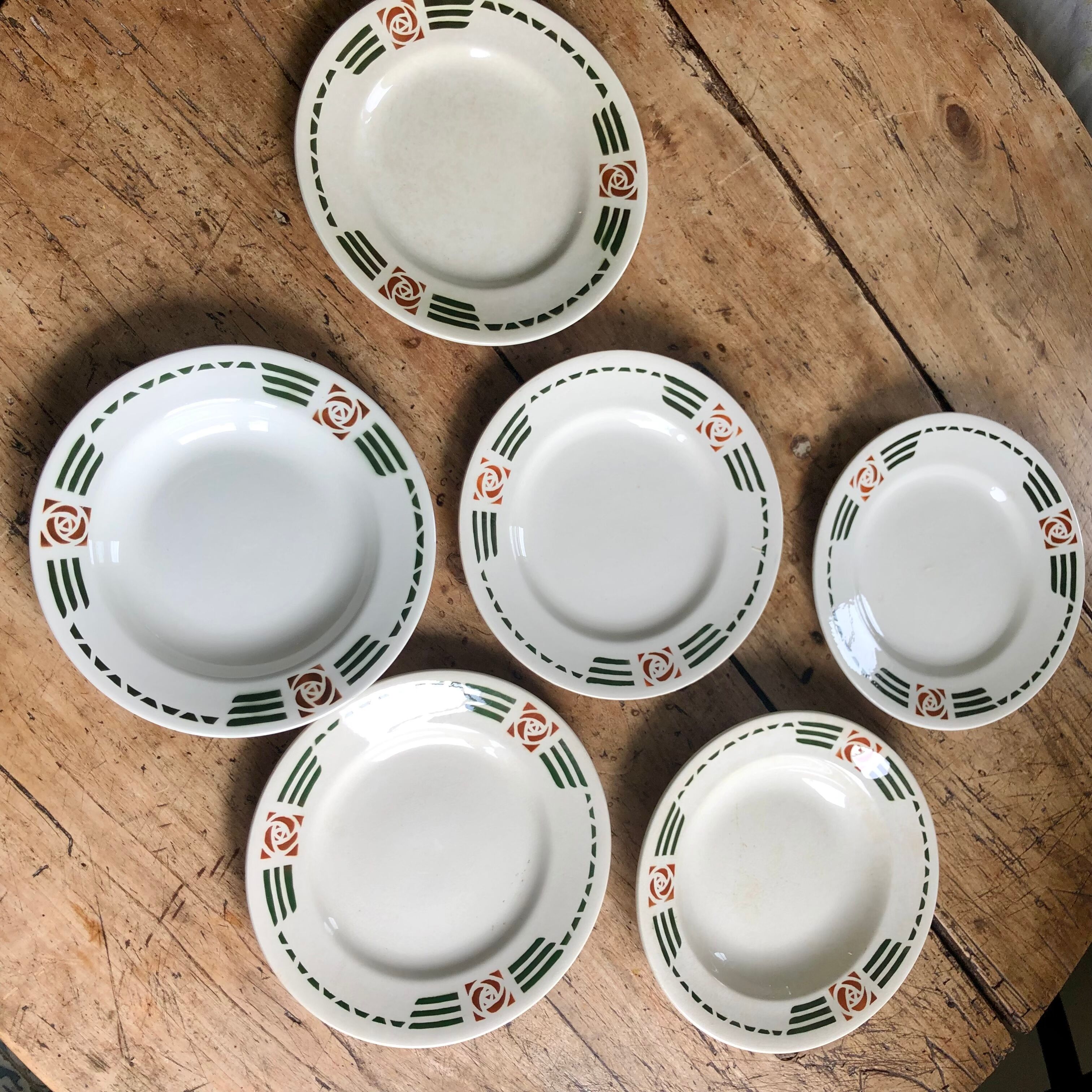 Set of 6 ceramic plates signed courbet e. charbonnier salins les bains
