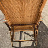 Wicker chaise longue