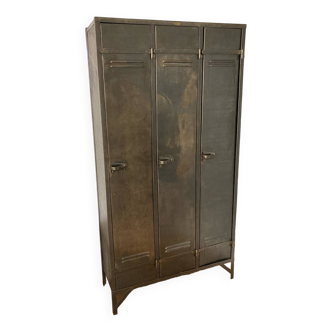 Strafor 3-door locker, 1950