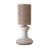 Large chamotted sandstone lamp