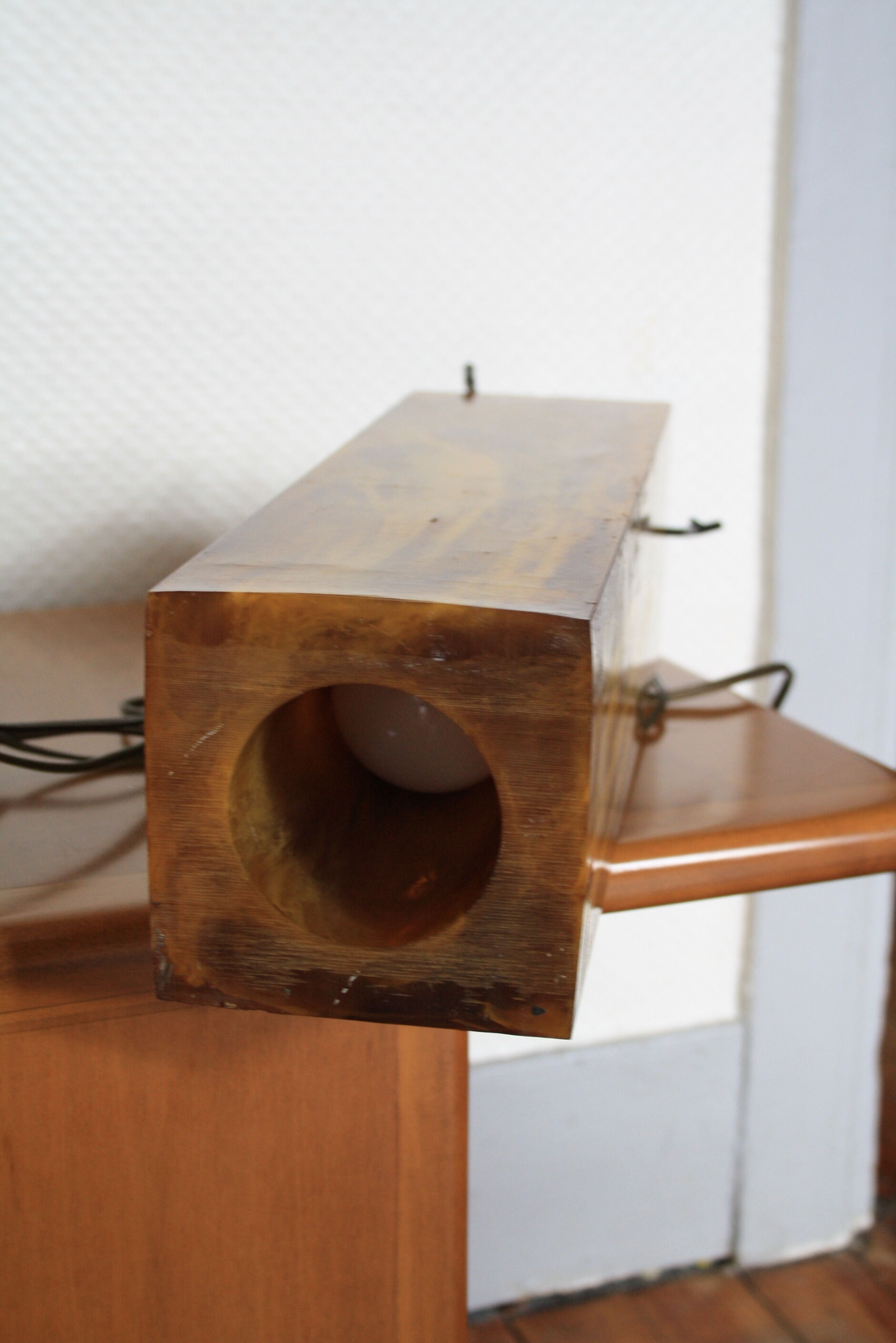 Amber and opaline lamp