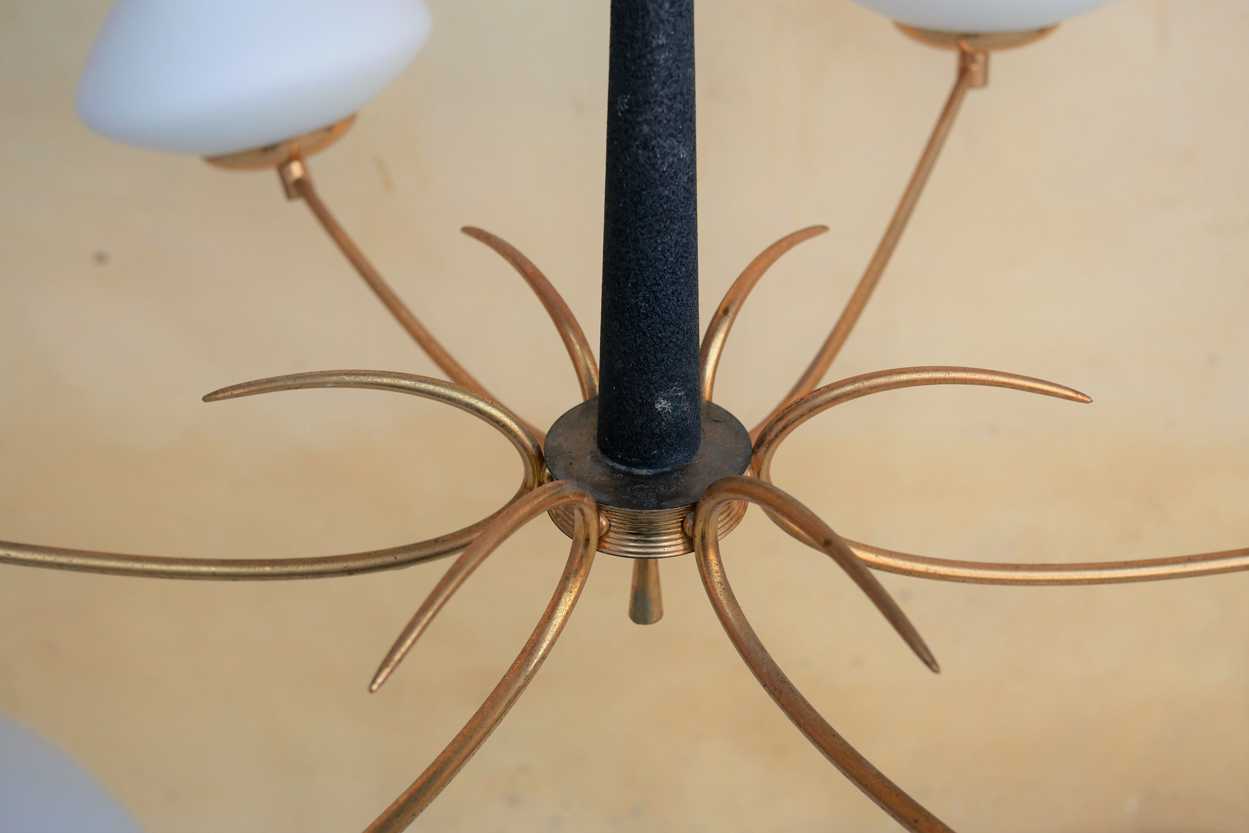 Lustre vintage 6 feux opaline et laiton doré