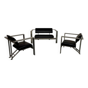 salon brutaliste fauteuils