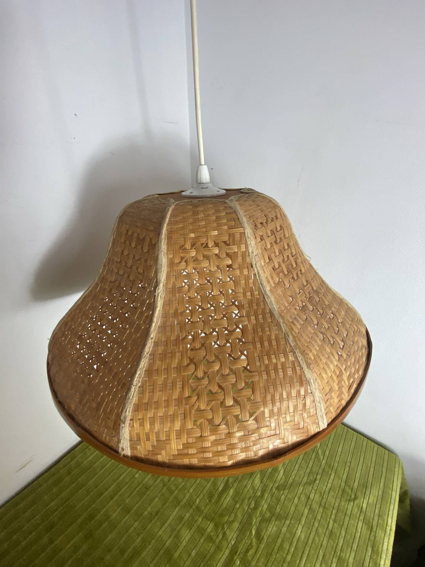 Suspension en rotin et osier, années 70 