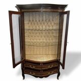 Louis XV style showcase