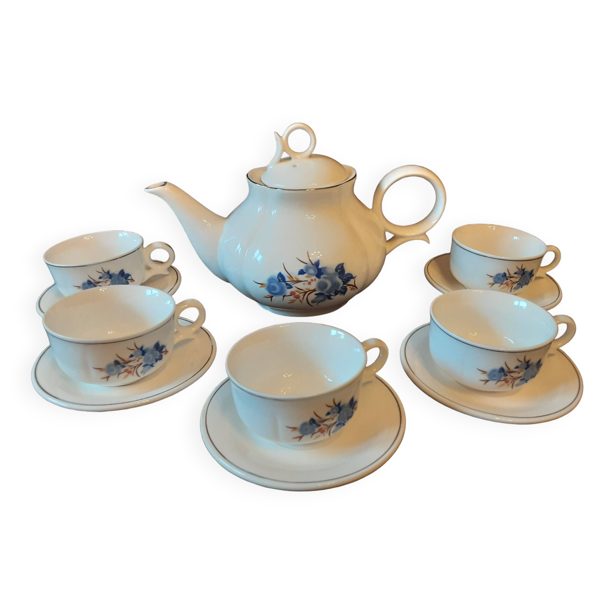 Asian porcelain tea or coffee set