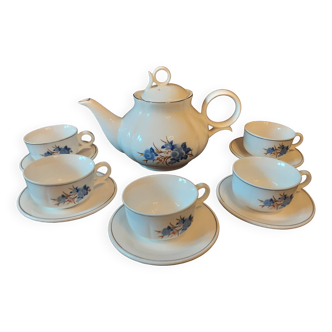 Asian porcelain tea or coffee set