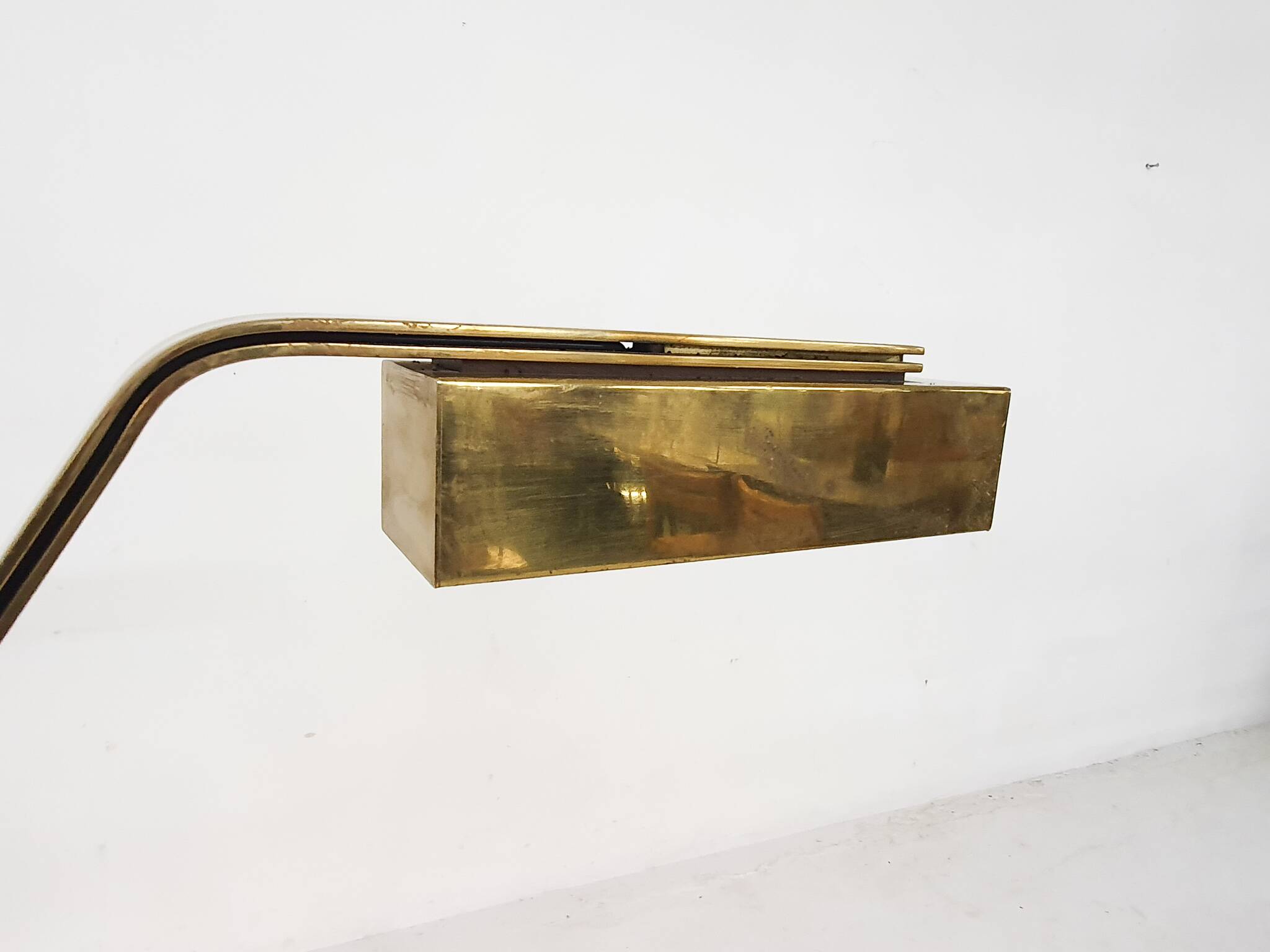 Heavy brass design floor lamp by Cassella, USA 1980's