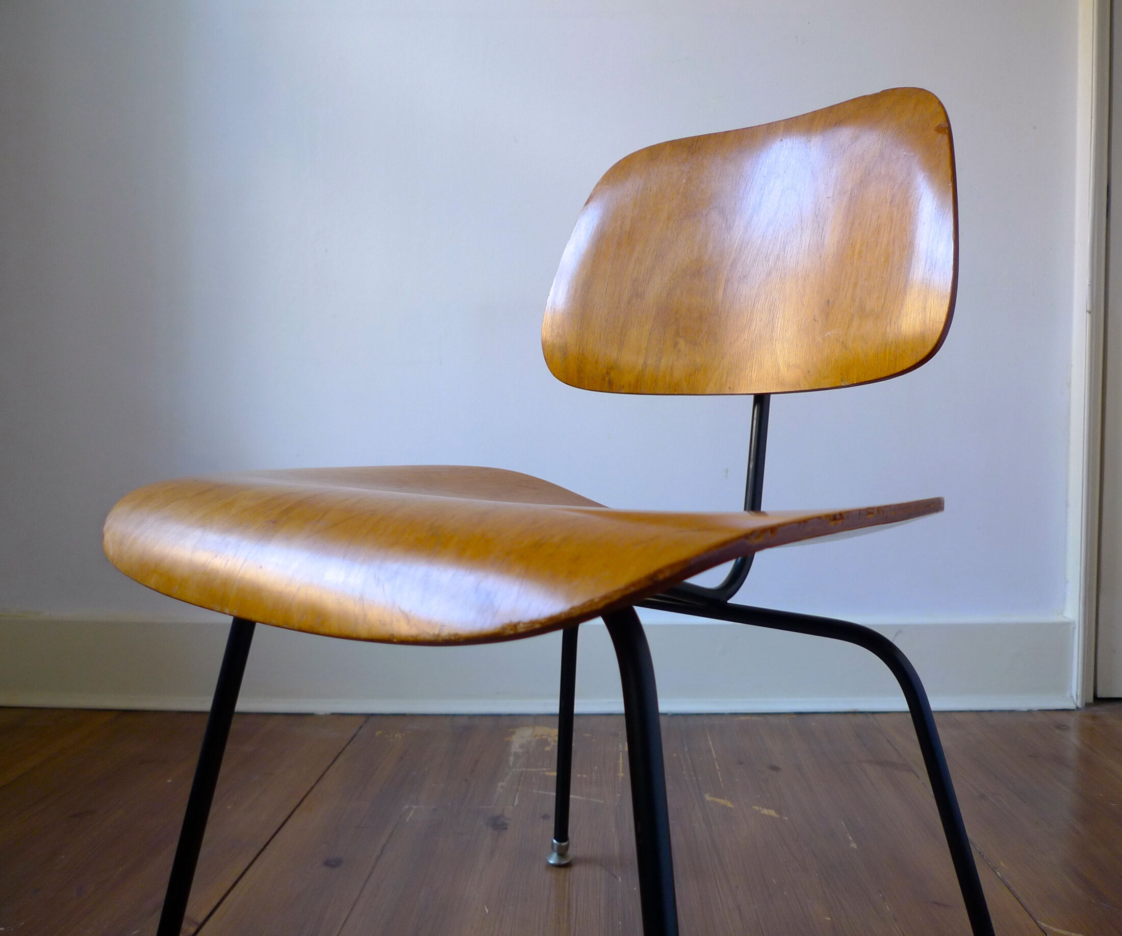 Charles & Ray Eames chair DCM for Herman Miller USA 1953