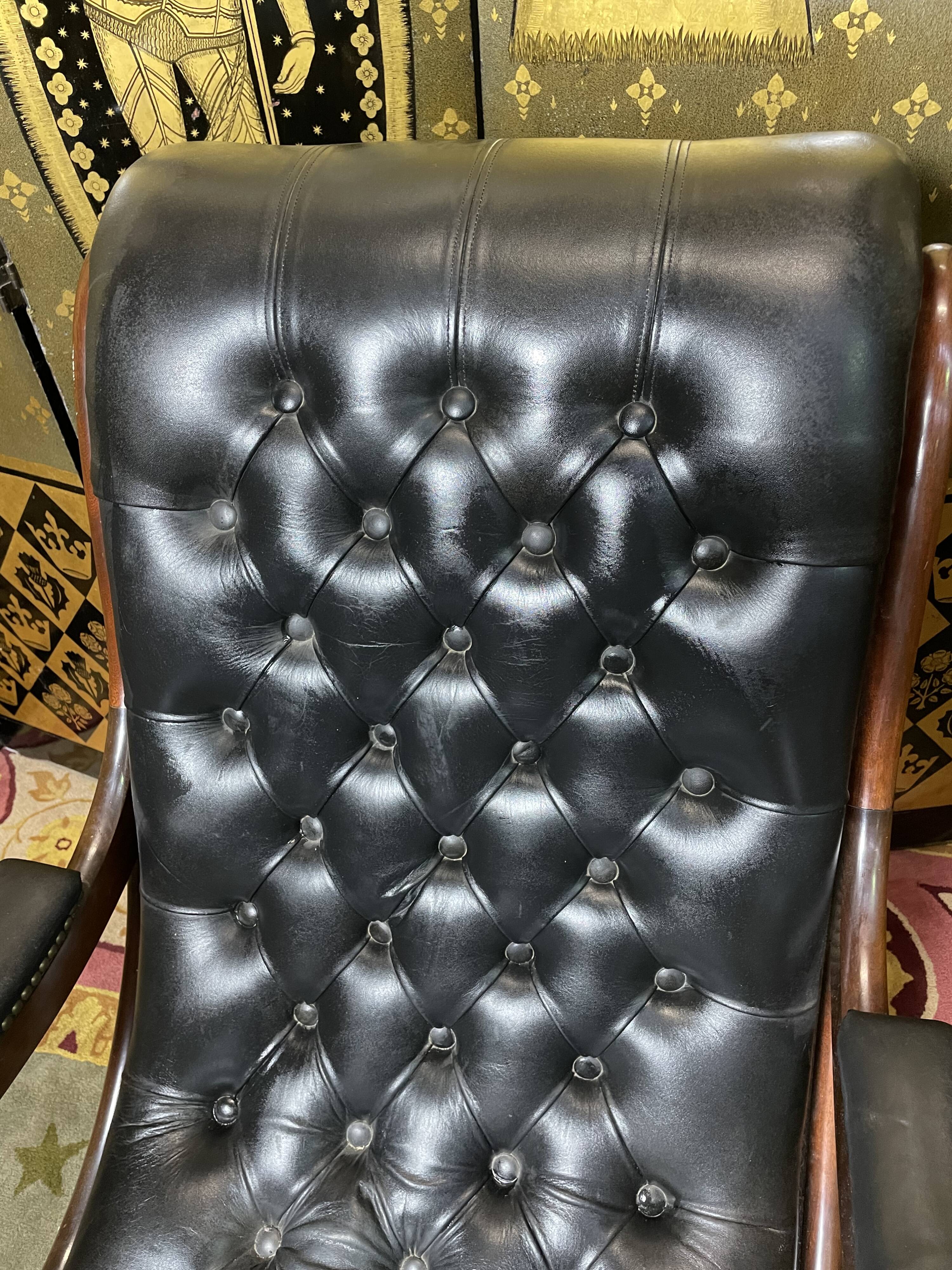 Pair of English armchairs Chesterfield black leather