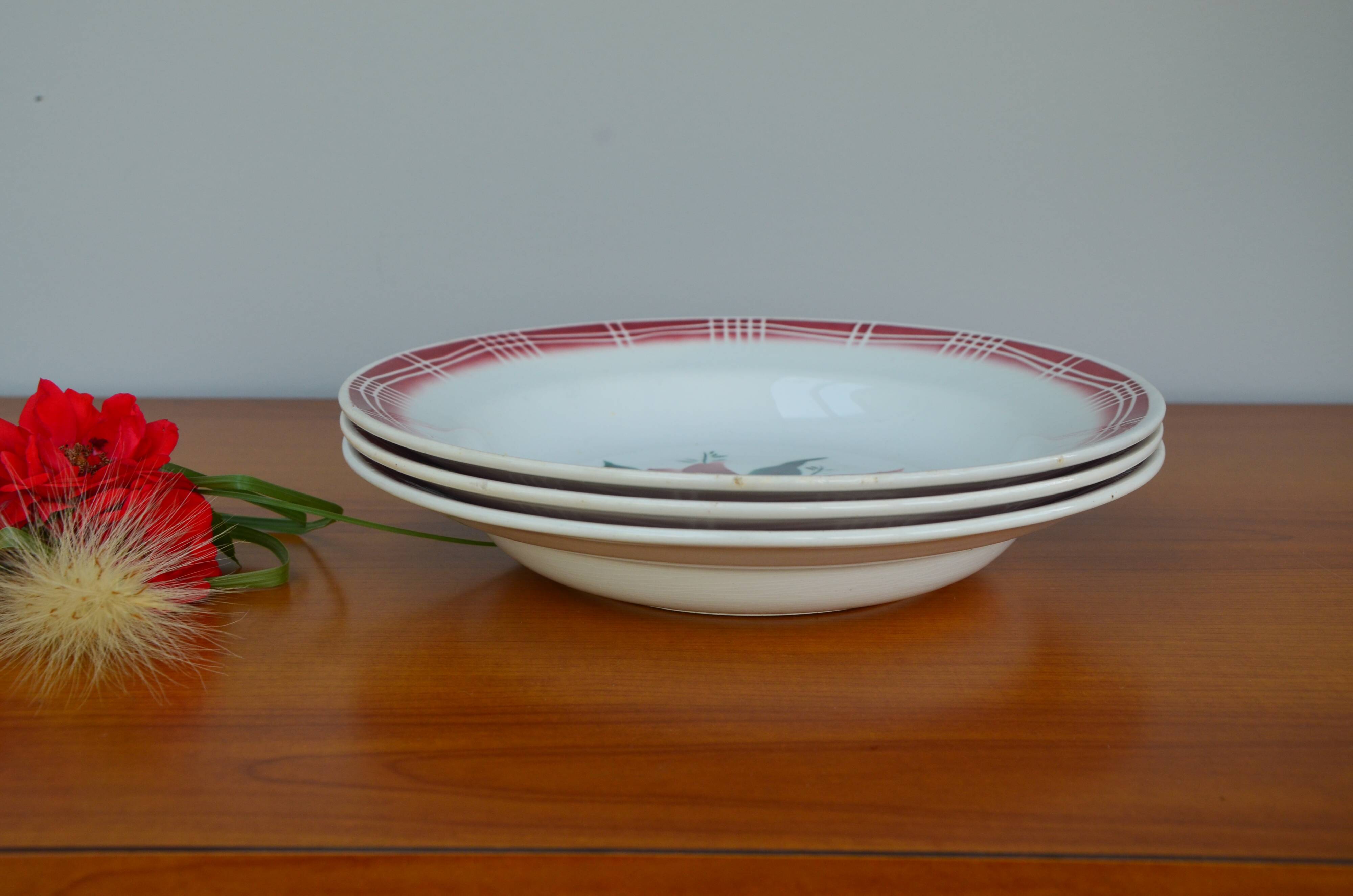 Set of 3 Saint Amandinoise soup plates