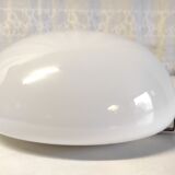 Plafonnier par Choisylux globe opaline années 60 70