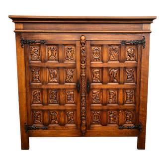 Spanish furniture carved wood profiles and coat of arms 1950