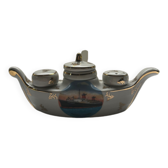 Salt shaker, mustard pepper shaker, liner shape