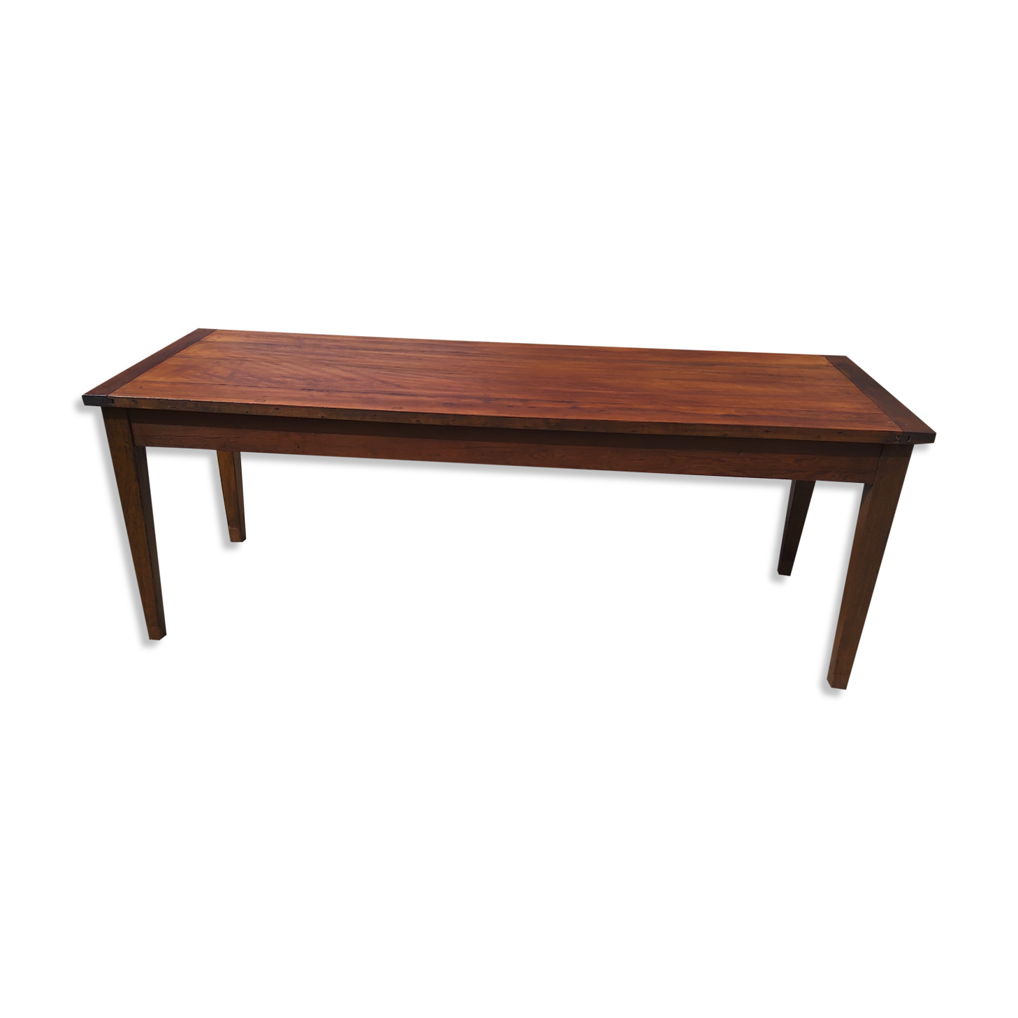 Farm table
