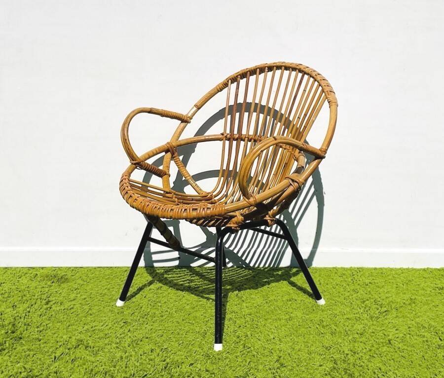 Pair of lounge rattan armchairs by D. Van Sliedregt / R. Noordwolde. Vintage