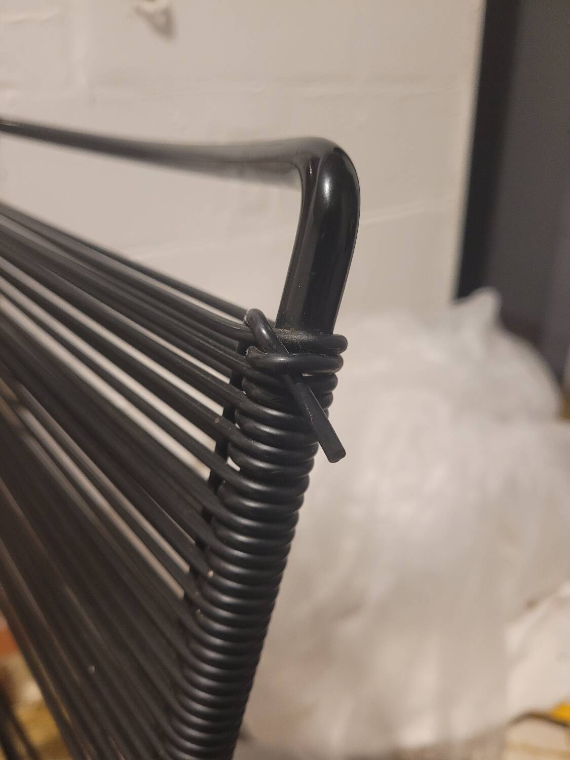 6 chaises Spaghetti de Giandomenico Belotti