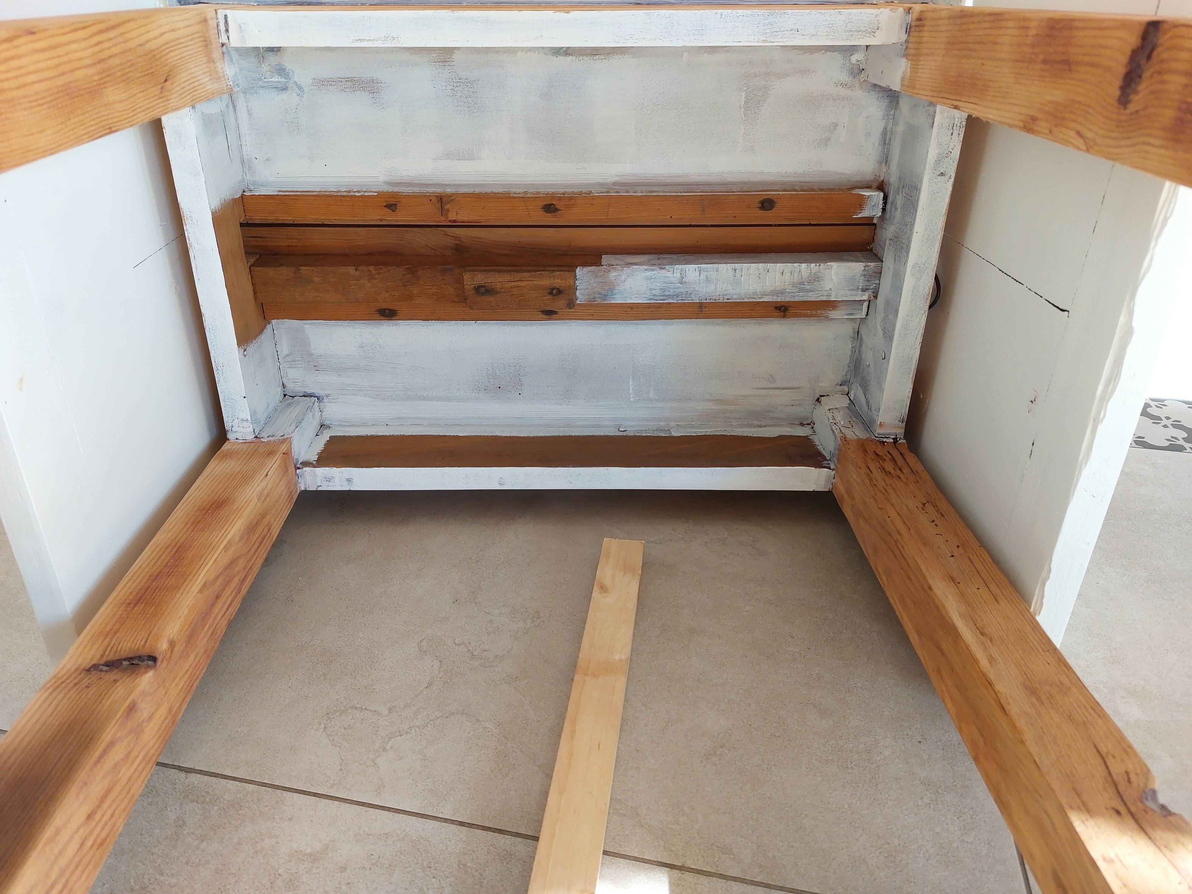 Console, table with extensions