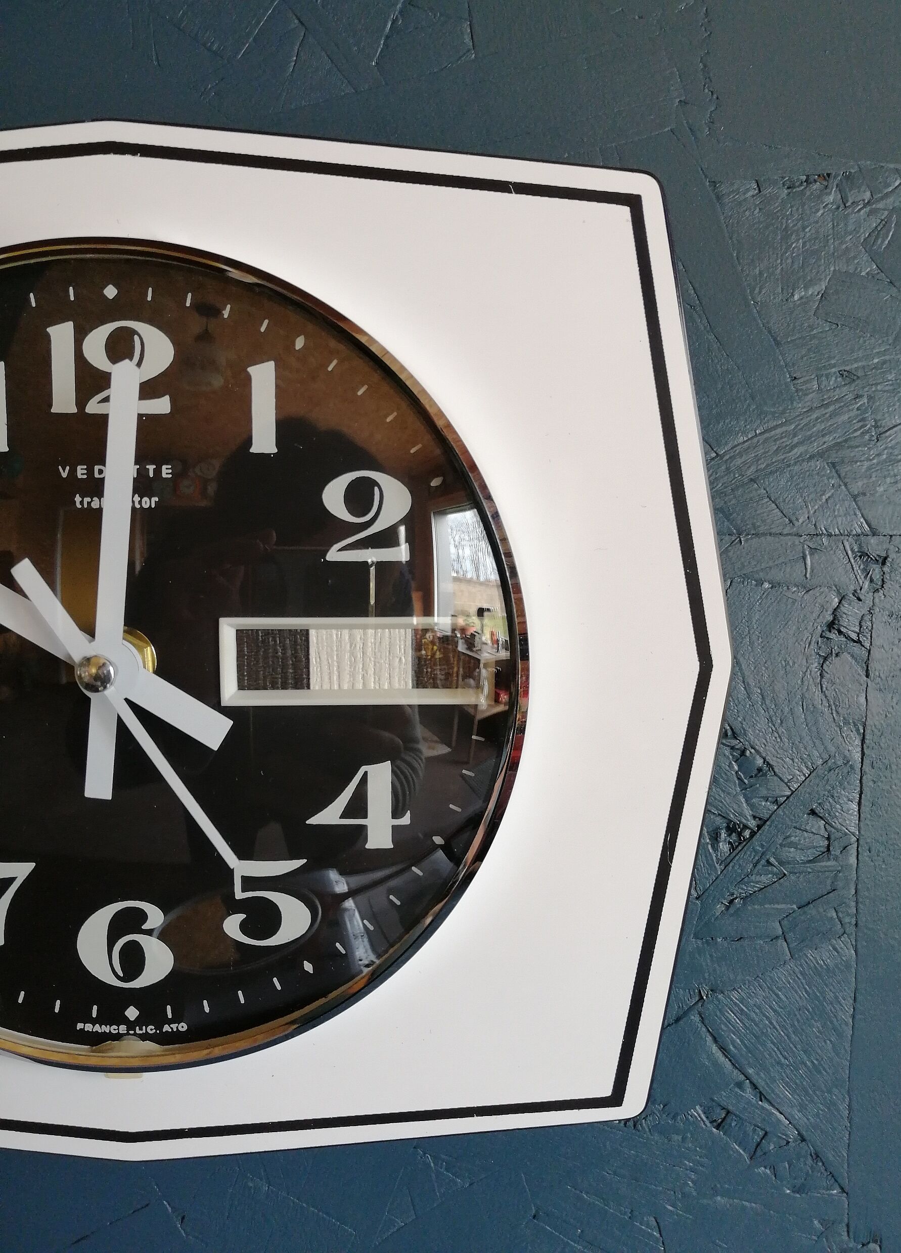 Horloge vintage pendule murale "vedette noir & blanc"