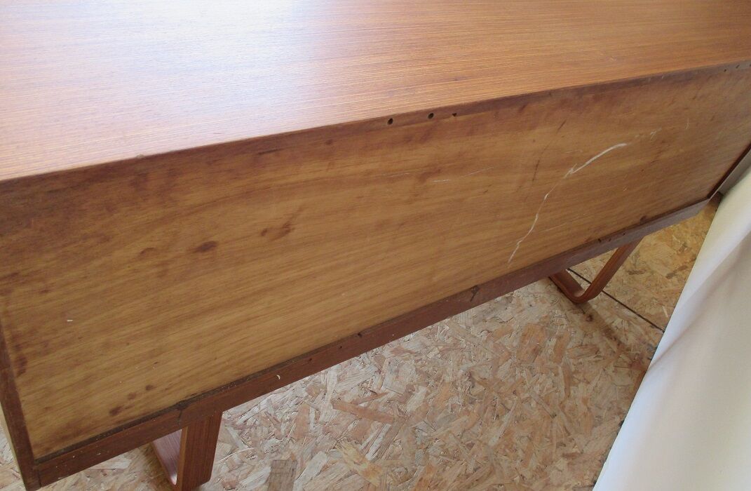 70 's teak long chest of drawers 9 drawers Shreiber