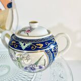 Small milk jug and sugar bowl from Japan with floral patterns from the 1930s/1940s.