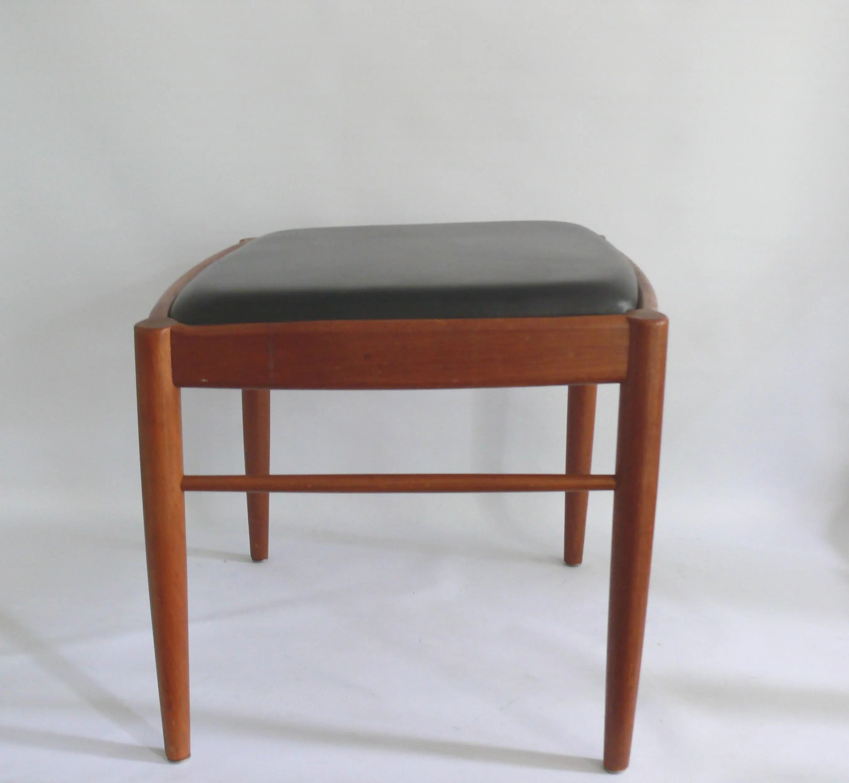 Ottoman - Stool, Teak - Artificial Leather, H.W. Klein for Bramin, Denmark - 1960s