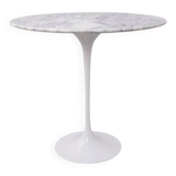 Tulip side table oval by Eero Saarinen for Knoll Inc, 1970s