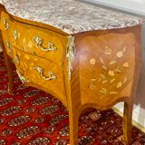 Chest of drawers Frying pan with floral decoration Louis XV style