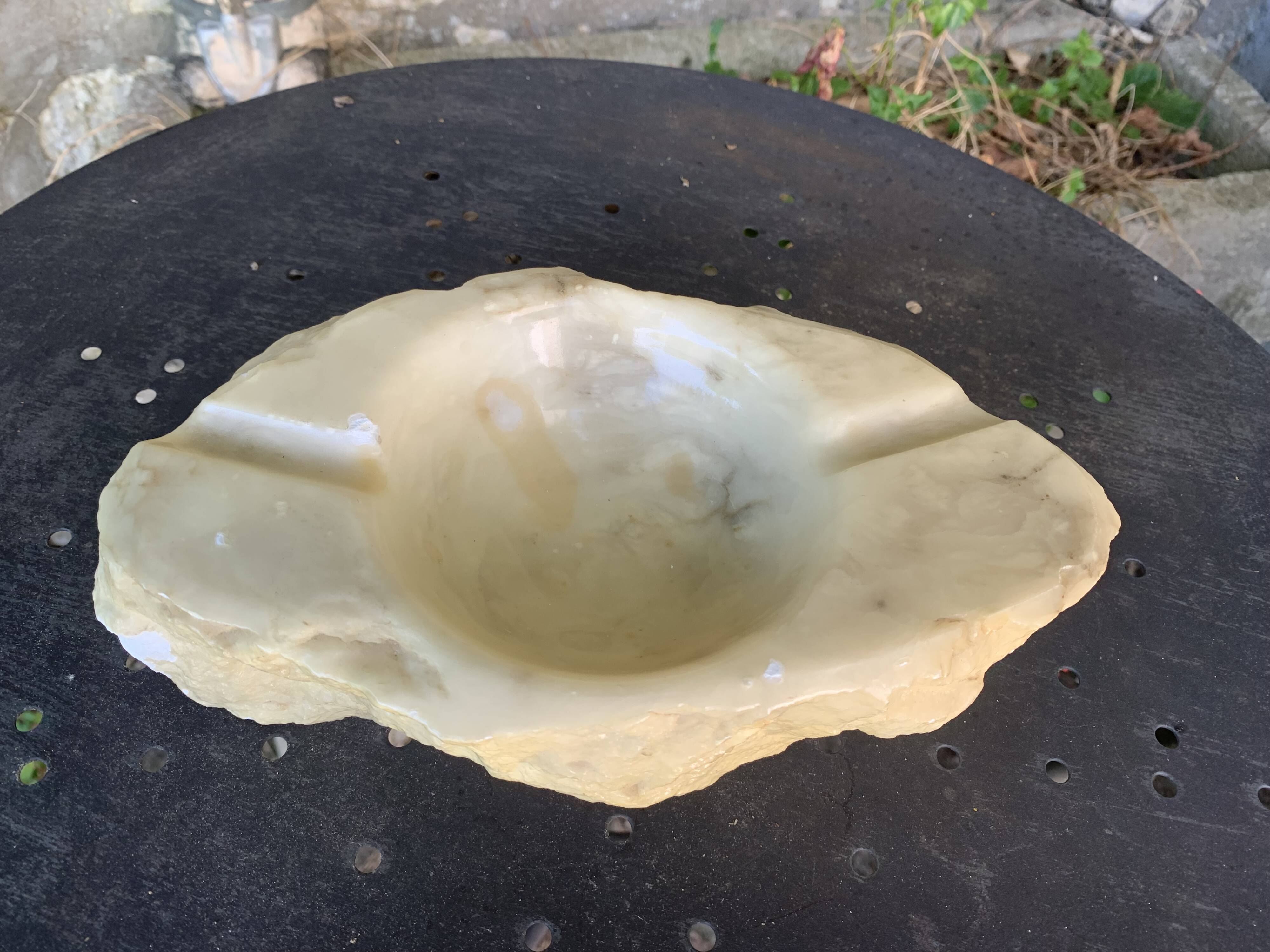 Large marble ashtray, white, beige, gray veins, vintage stone