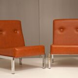 Paire de fauteuils Chauffeuses en skaï & chrome  Année 70