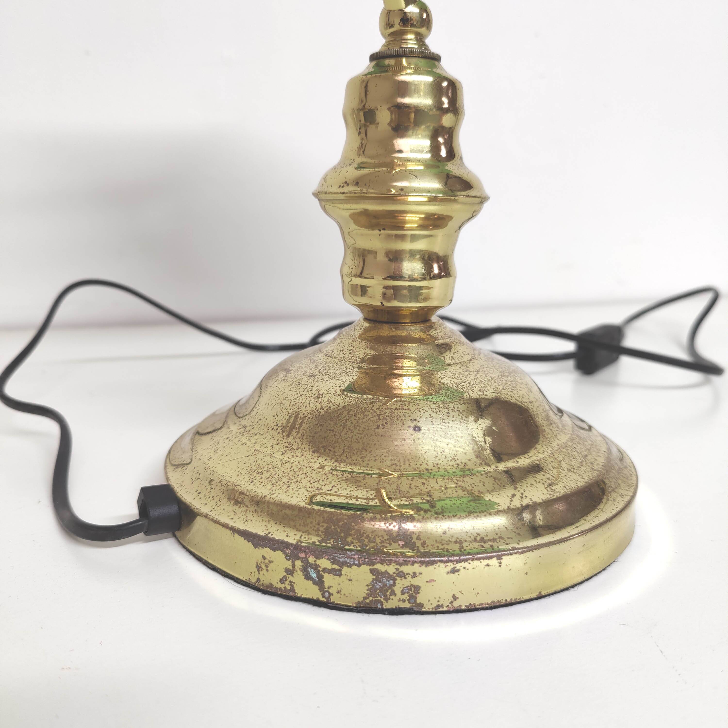 Banker lamp notary golden opaline green