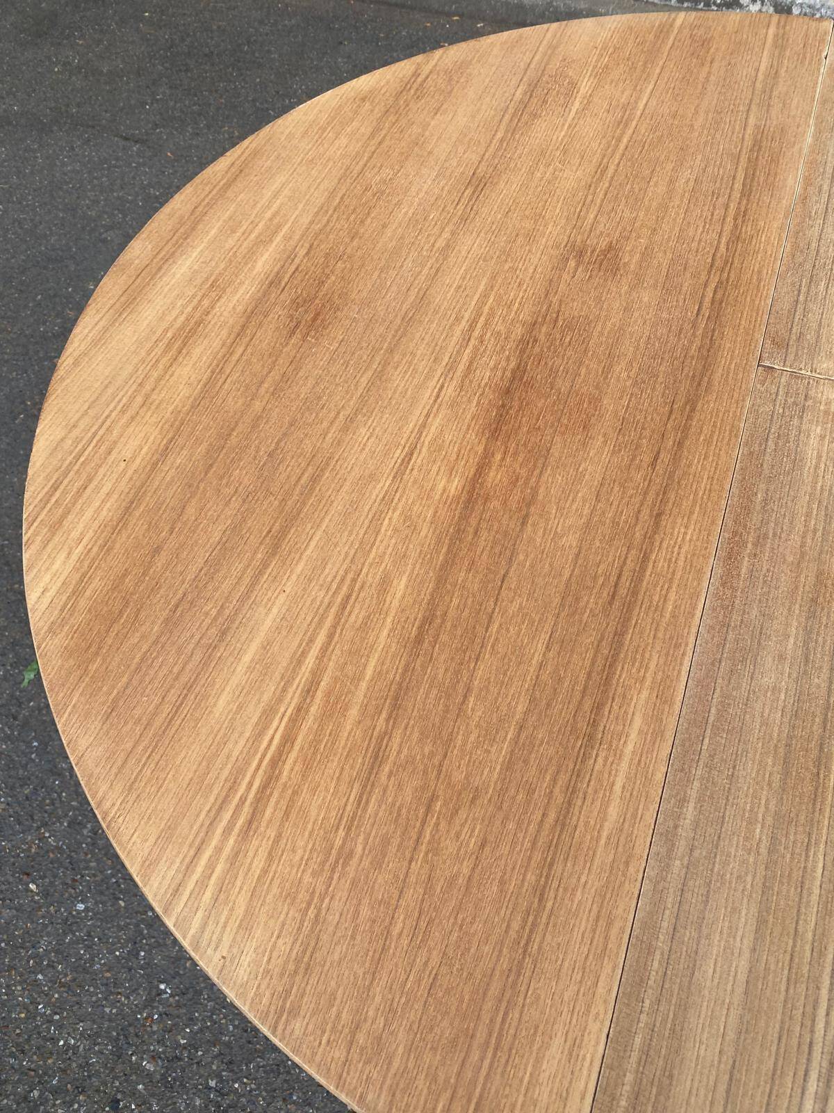 Table à manger scandinave ronde extensible décapée en teck 115cm