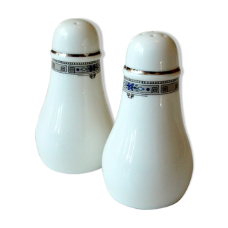 Ceramic salt and papper shaker, vintage