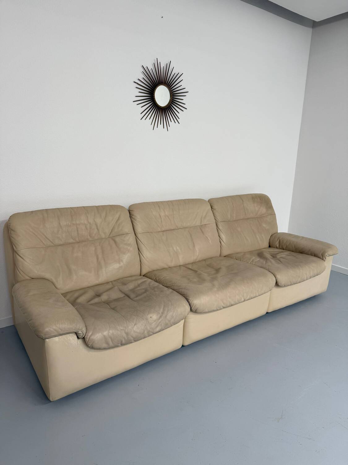 Old 3-seater beige leather sofa designed by Carl Larsson De Sede, vintage 80s