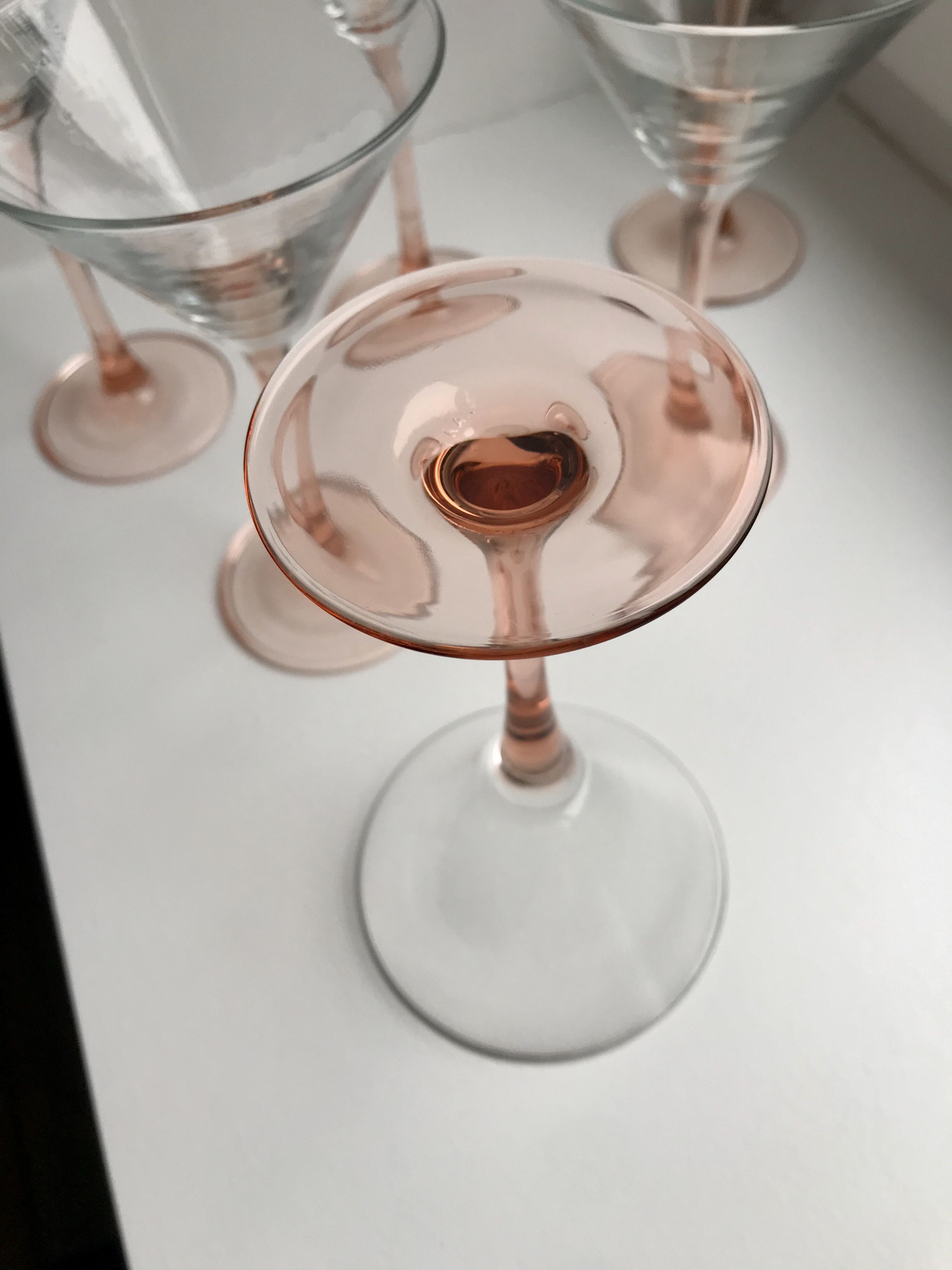 Set of 6 pink-footed cocktail glasses design 70s