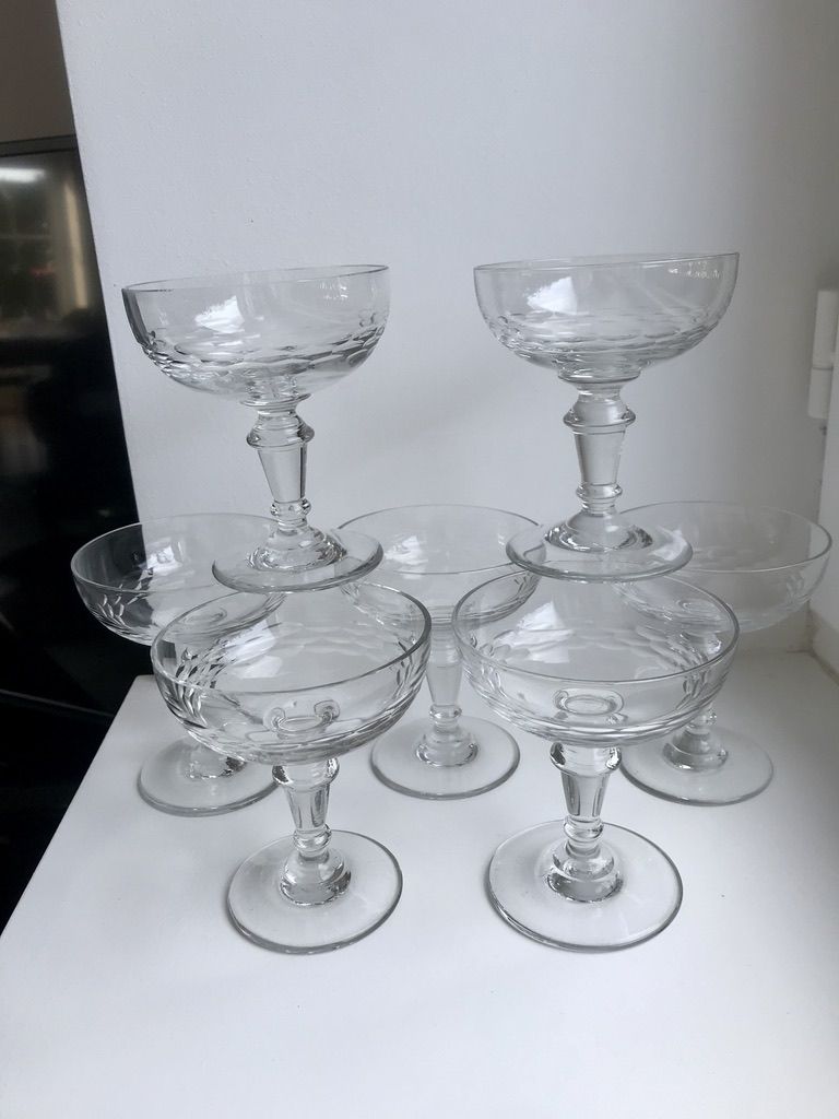 Set of 7 crystal champagne glasses 30s-40s