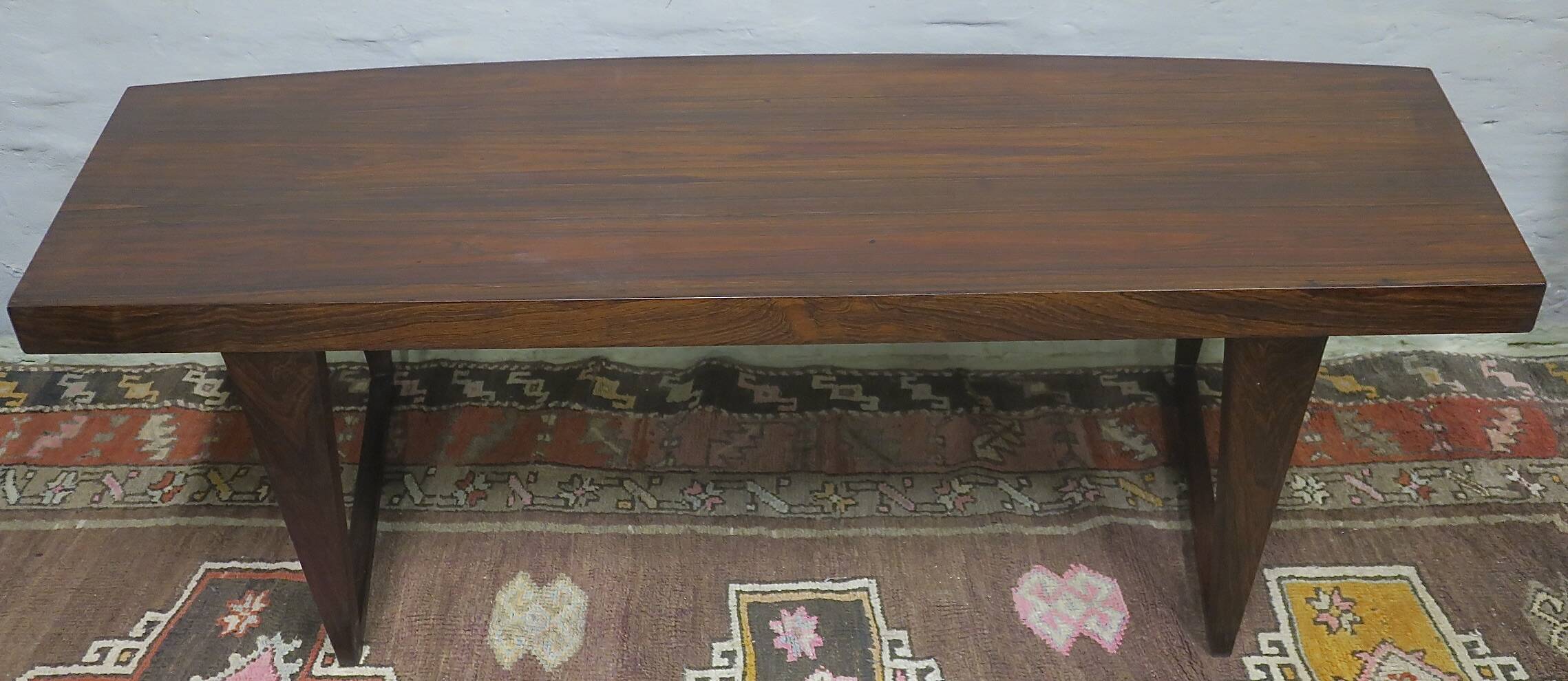 Rosewood curved coffee table, Denmark 1960s