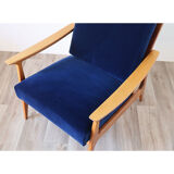 Scandinavian armchair in wood and velvet circa 1960
