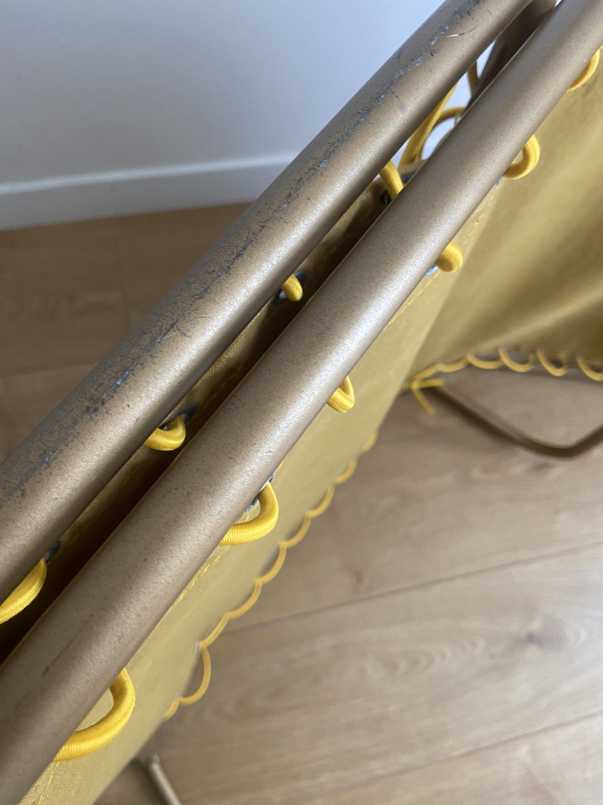 VINTAGE FOLDING CAMP BED