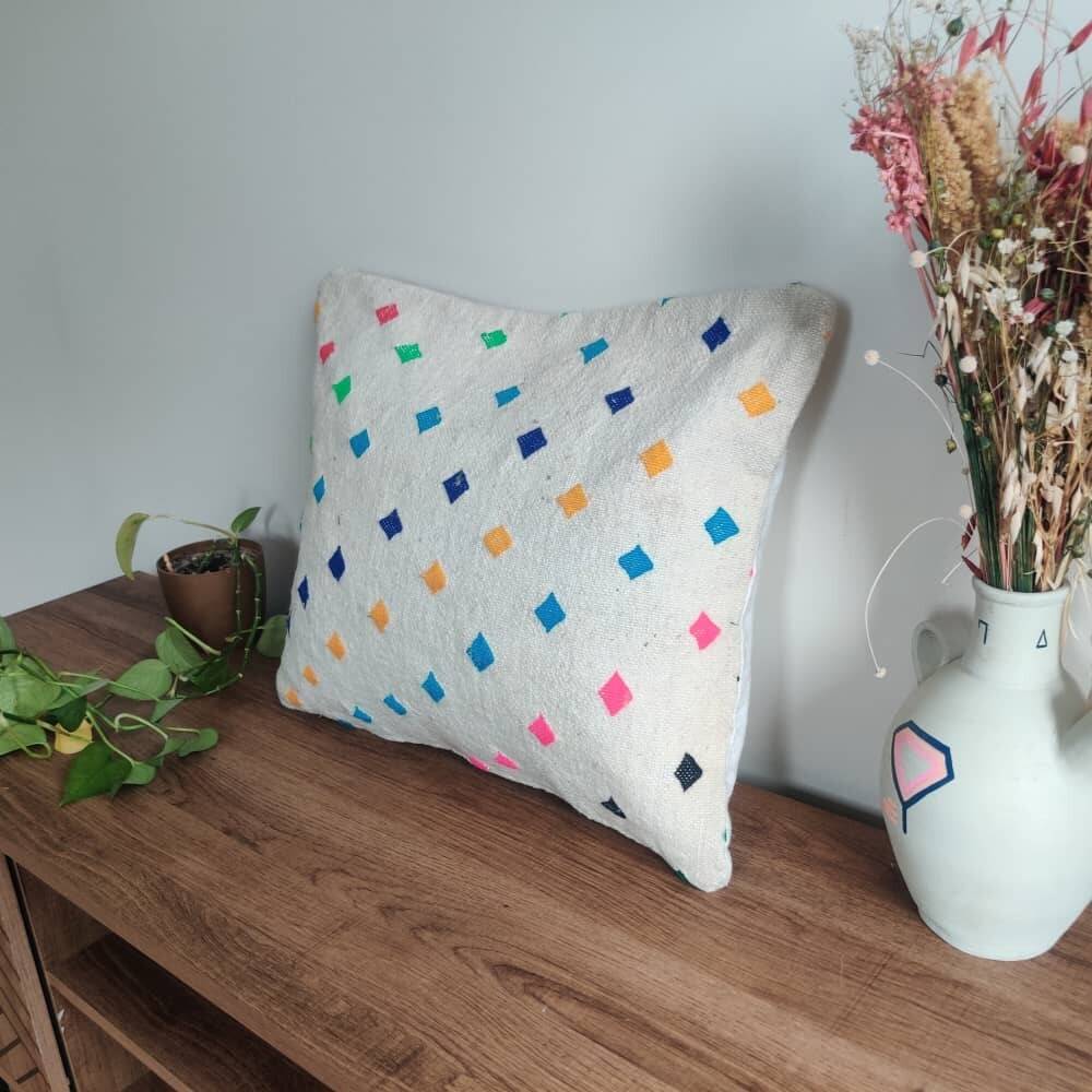 Berber cushion with bright patterns