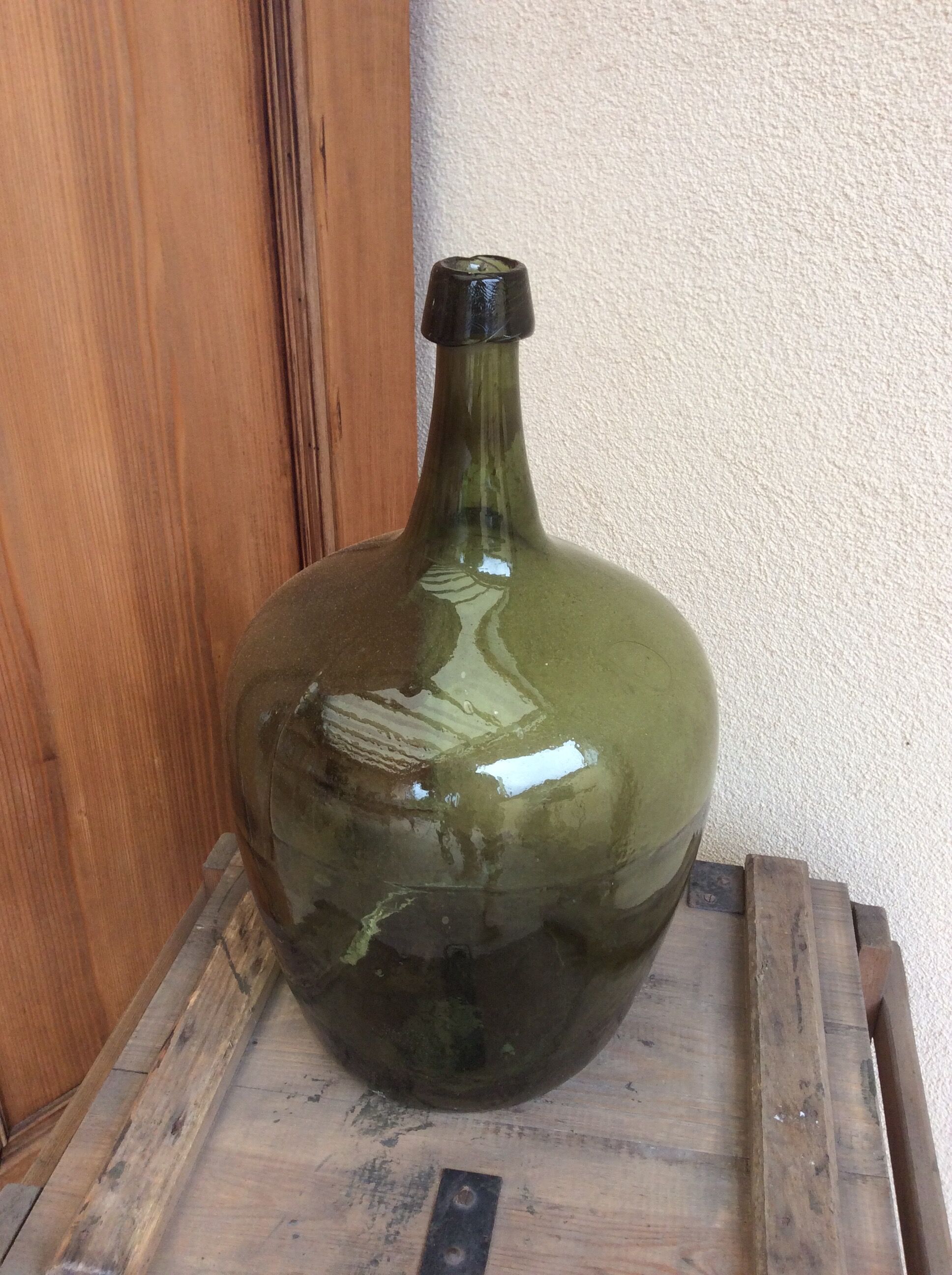 French demijohn